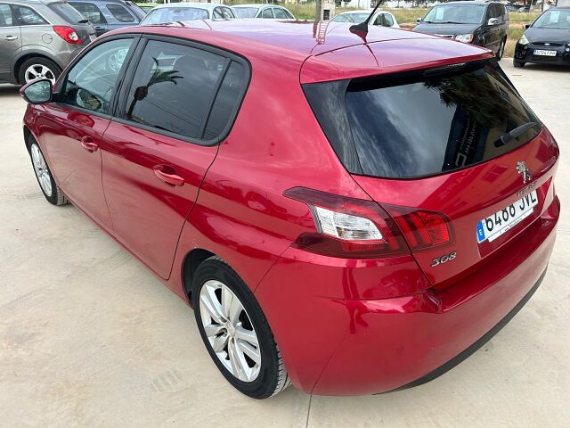 PEUGEOT 308 STYLE 1.2 E-THP AUTO SPANISH LHD IN SPAIN 86000 MILES SUPERB 2016